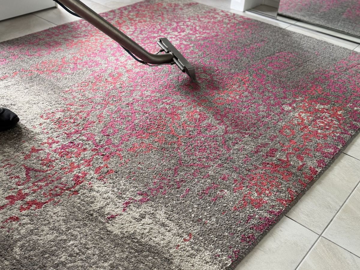 carpet cleaning Currumbin Waters CPH Services Gold Coast