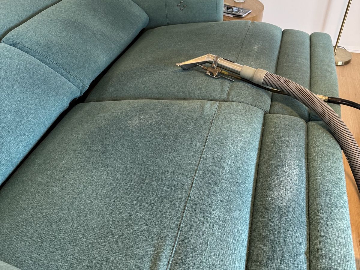 carpet cleaning Elanora CPH Services Gold Coast